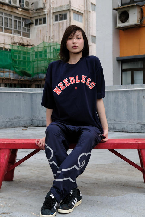 NEEDLESS COLLEGE LOGO TEE/ NAVY - GROGROCERY