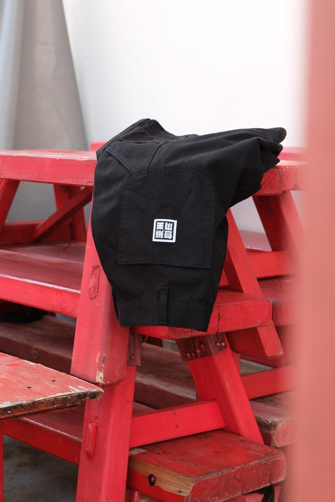 NEEDLESS PAINTING WORKER SHORTS/ BLACK - GROGROCERY