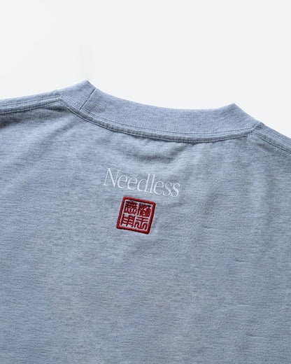 NEEDLESS SS26 OUTDOOR TEE/ GREY - GROGROCERY