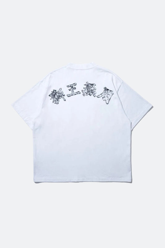 NEEDLESS SS26 SIGNATURE LOGO POCKET TEE/ WHITE