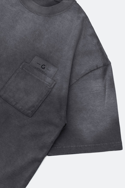 GROCERY SNOW  WASHED INVOICE POCKET TEE/ CHARCOAL