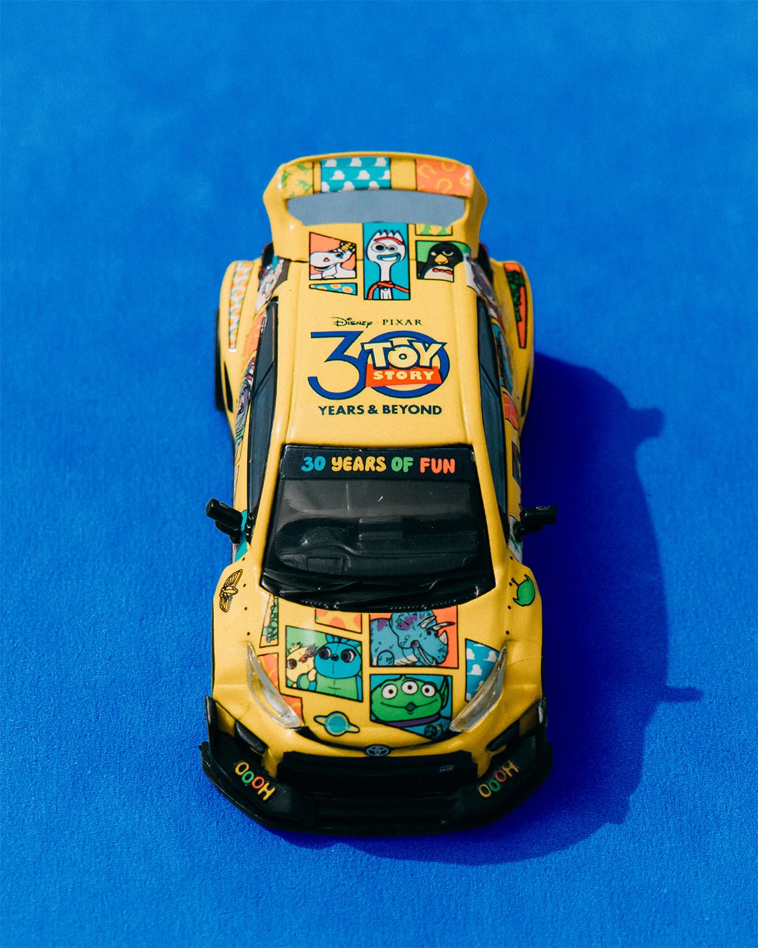 TARMAC WORKS 1/64 PANDEM TOYOTA GR YARIS - TOY STORY - 30th ANNIVERSARY - HOBBY64 - GROGROCERY