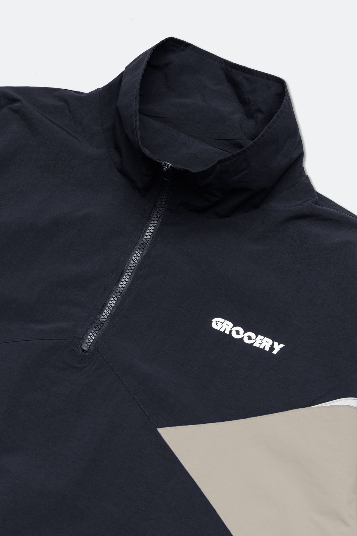 GROCERY NYLON PANEL HALF ZIP WINDBREAKER/ SAND