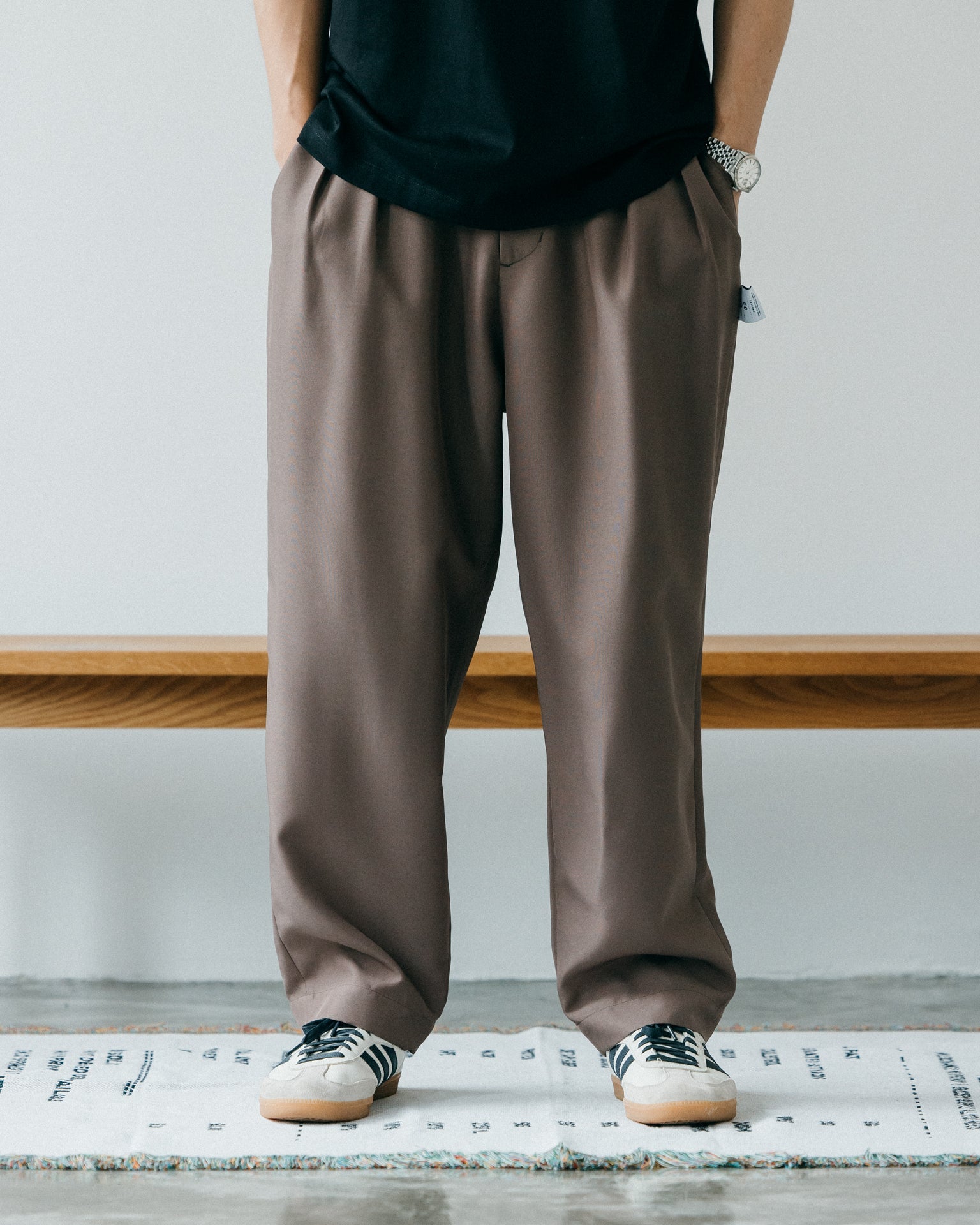 GROCERY FW23 PT-007 COMFY EVERYDAY PANTS/ TAUPE - GROGROCERY