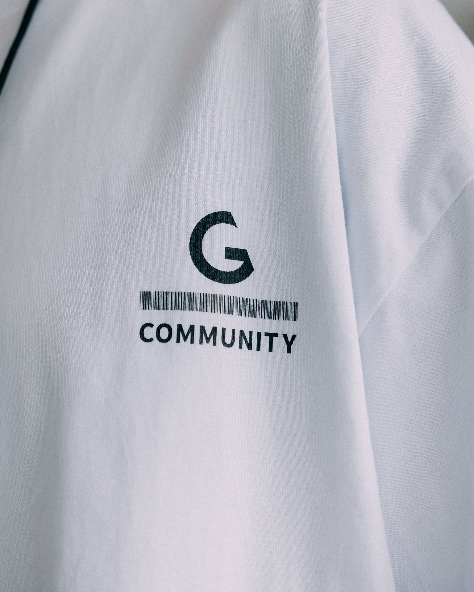 GROCERY TEE-065 CHINESE CALLIGRAPHY INVOICE TEE/ WHITE - GROGROCERY