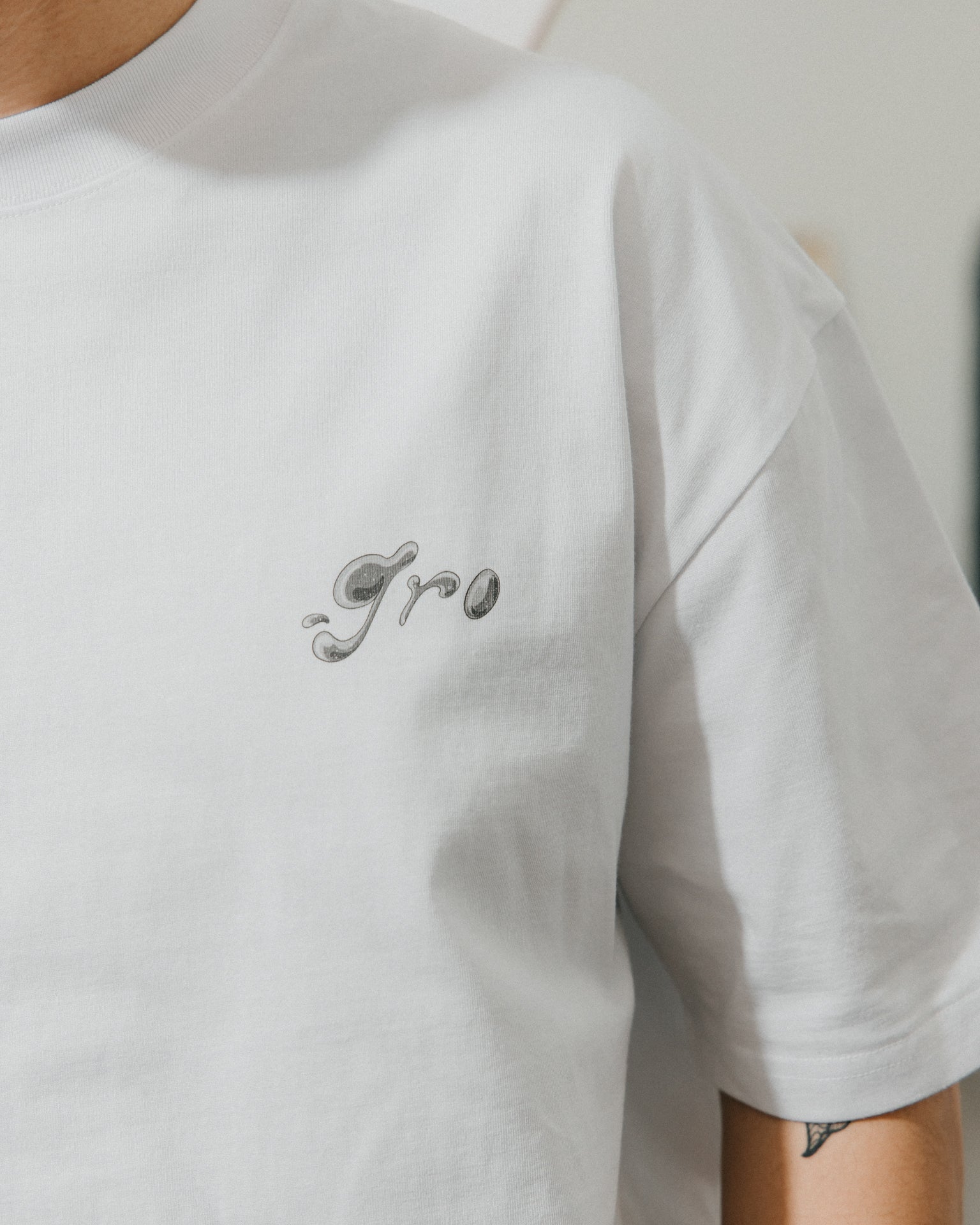 GROCERY X MOONCHILD LUCID DREAMING TEE/ WHITE - GROGROCERY